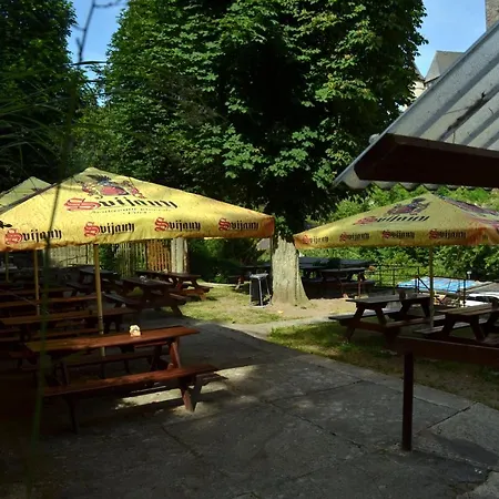 酒店 Podkost