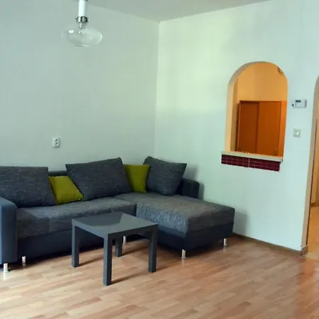 מלון Podkost Libošovice